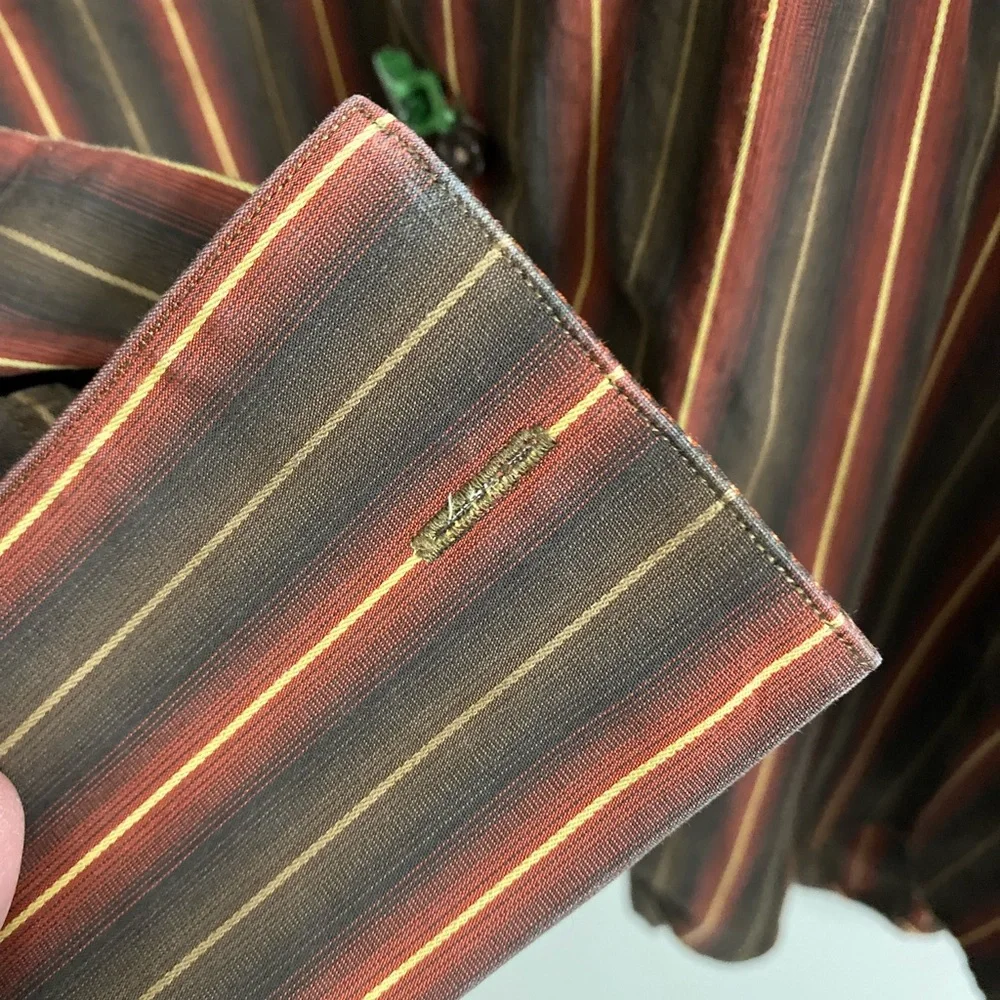 Banana Republic Men’s XL Shirt Vintage Y2K‎ Contrasting Cuffs
